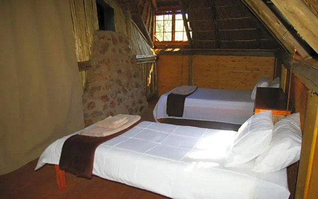 Fish Eagle Log Cabin