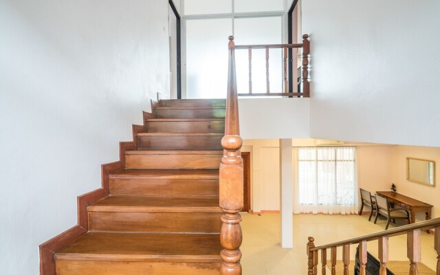 Chalong 99 Residence Villa