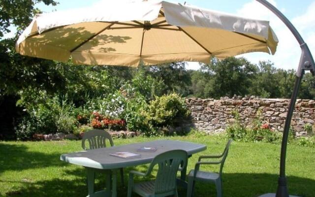 Gîte Audes, 6 pièces, 15 personnes - FR-1-489-144