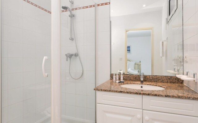 Beautiful villa with a private pool by the Atlantic ocean