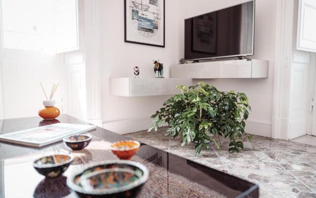 Art View Luxury Apartment