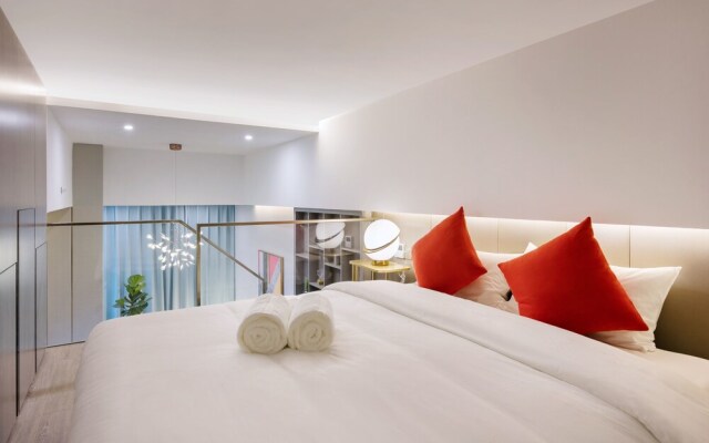 Zhigao Yun Xi Jia Riverside Apartment