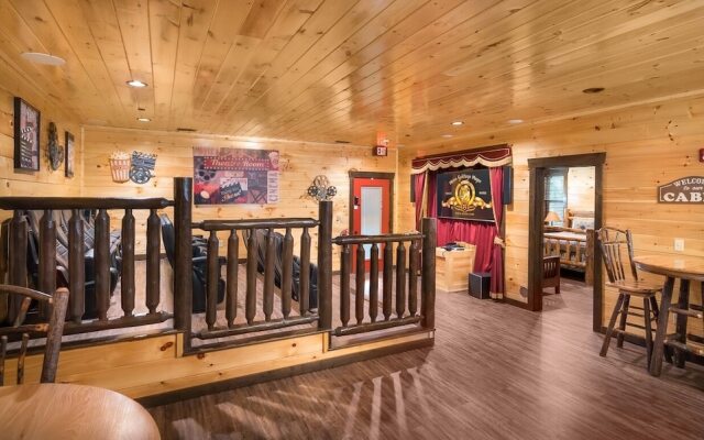 Greystone Retreat 13 Bedrooms 13.5 Bathrooms Cabin