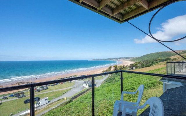 Flat 11 Clifton Court