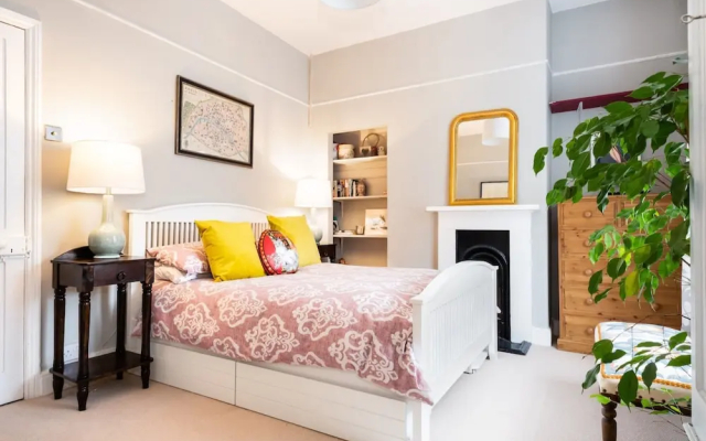 Cosy & Stylish 2 Bedroom House, Central York