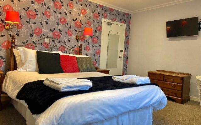 The Kings Arms Hotel