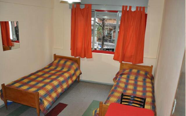 Alma Bohemia Hostel