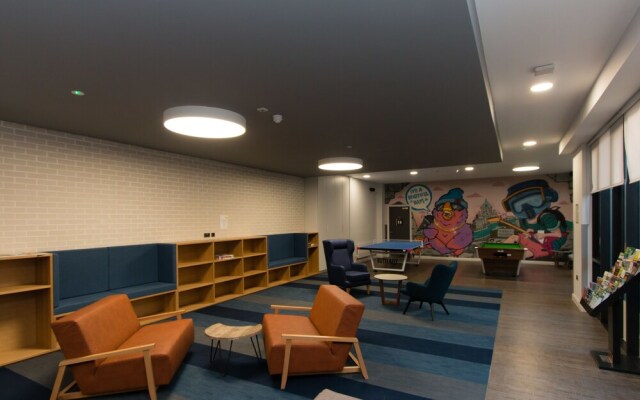Yugo Kavanagh Court