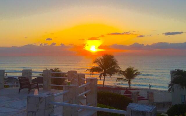 Preciosos Estudio Vista al Mar o jardín