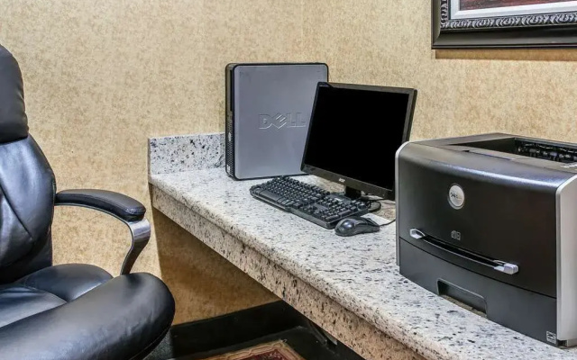 Comfort Inn & Suites Ann Arbor