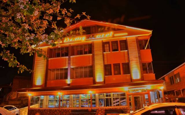 Danis Motel