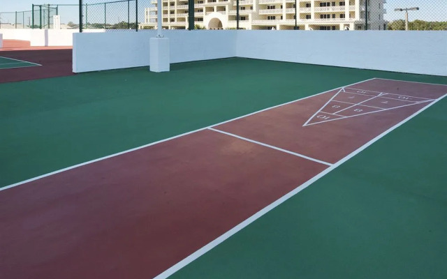 Majestic Sun Condominiums