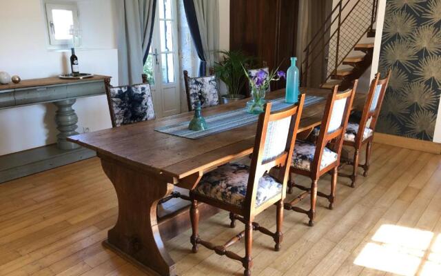 La Ferme Buissonniere