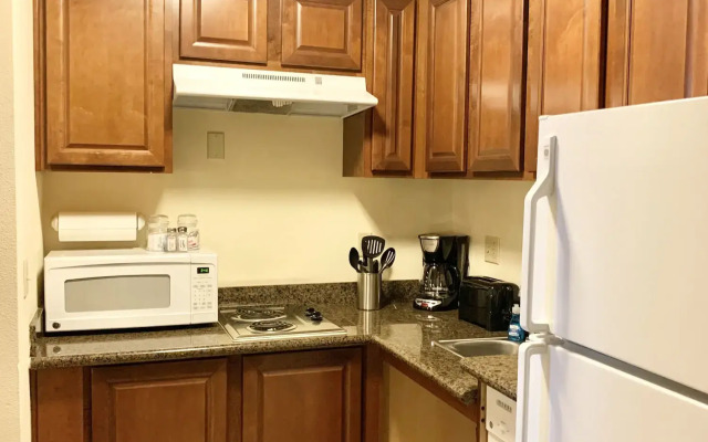 Staybridge Suites Albuquerque - Airport by IHG