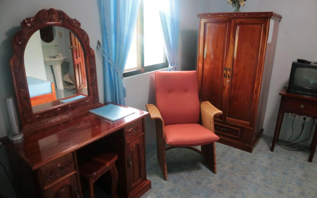 Pine Haven Hotel