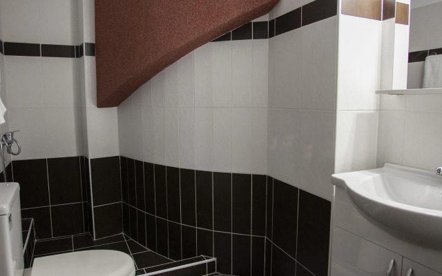 Ambrosia Suites & Aparts