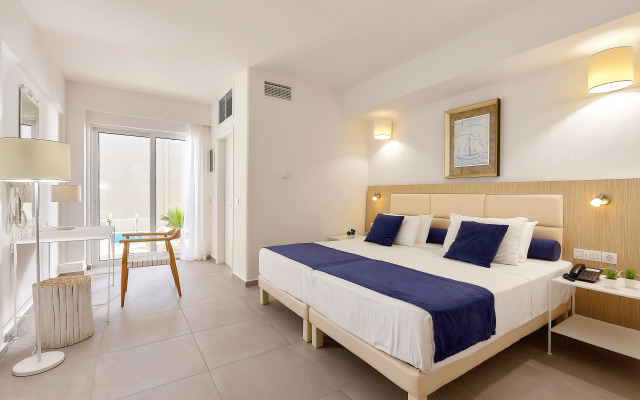 St. Constantin Beach Hotel and Spa