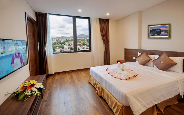 Lenid Nha Trang Hotel – Guest Rooms – Nha Trang