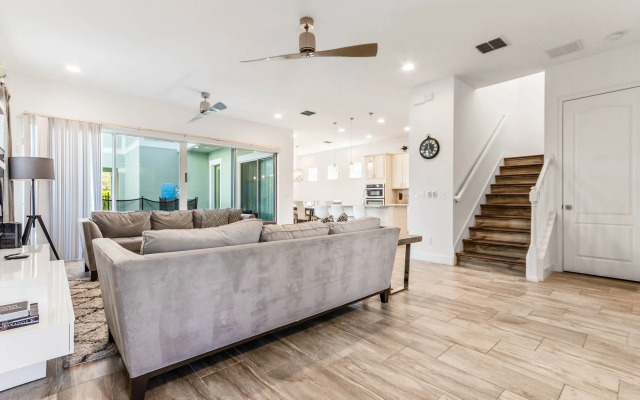 1472FAIRVIEW