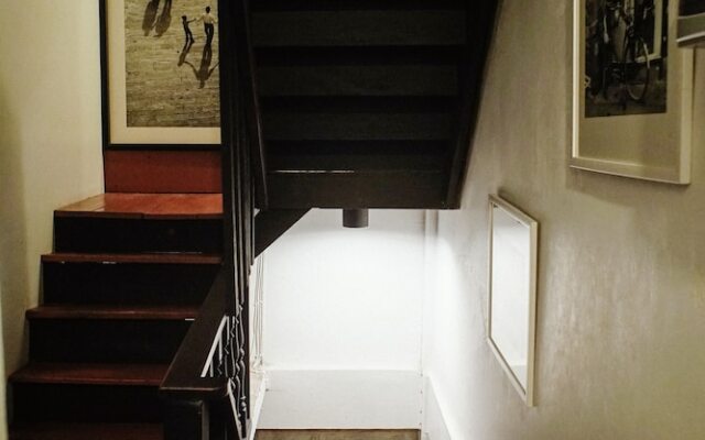 Some Rest Hostel Khao San