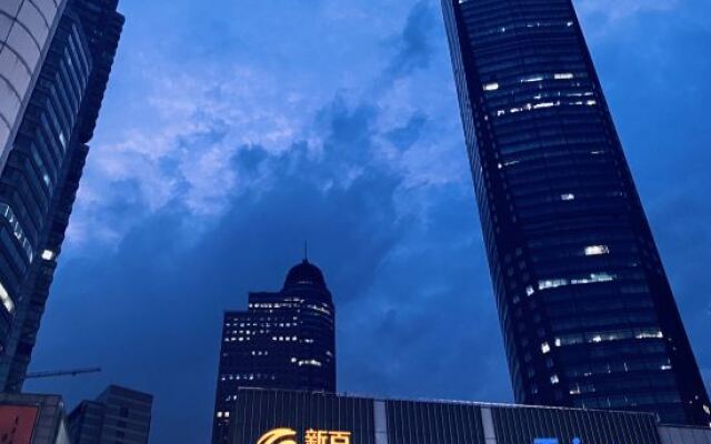 Rezen Select (Nanjing Xinjiekou Deji Plaza)
