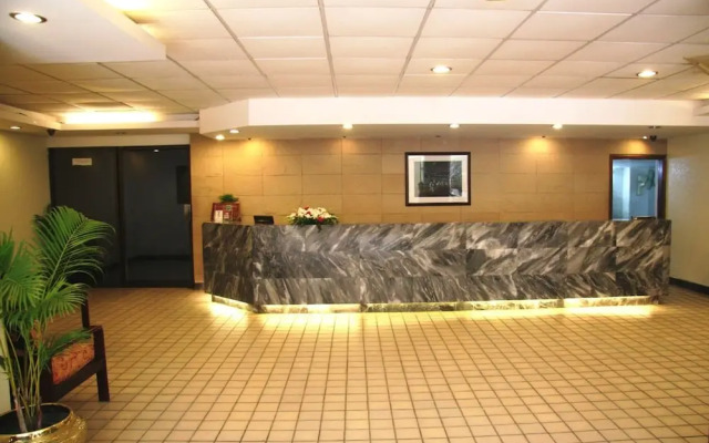 White House Hotel