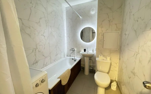 Апартаменты ДеньНочь на ул. Петра Подзолкова д. 24