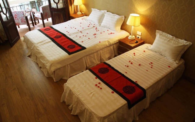 Real Hanoi Hotel