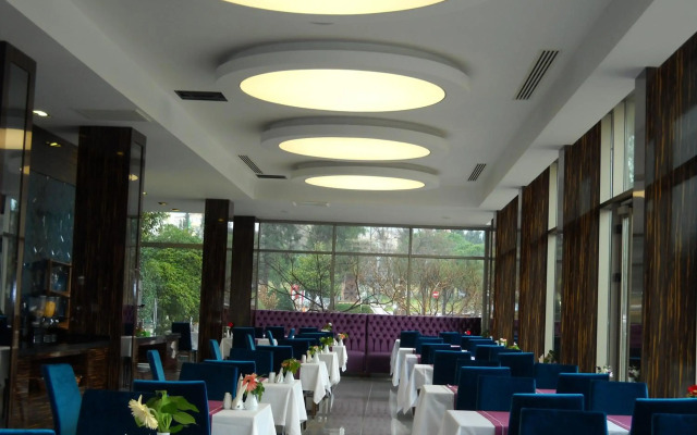 Hotel Buyuk Saruhan