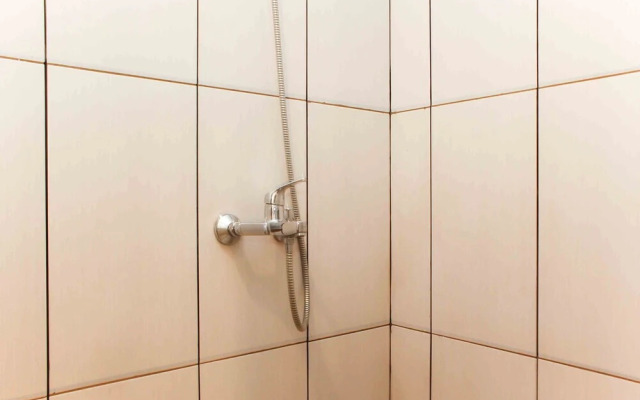 Nice and Homey Studio at Grand Kamala Lagoon Apartment