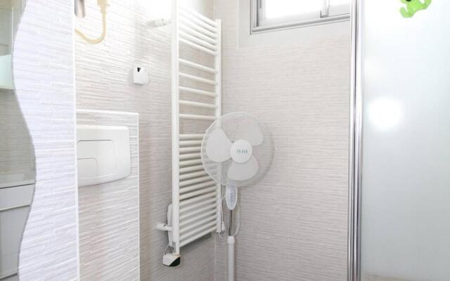 Appartement Balaruc-les-Bains, 1 pièce, 4 personnes - FR-1-553-125