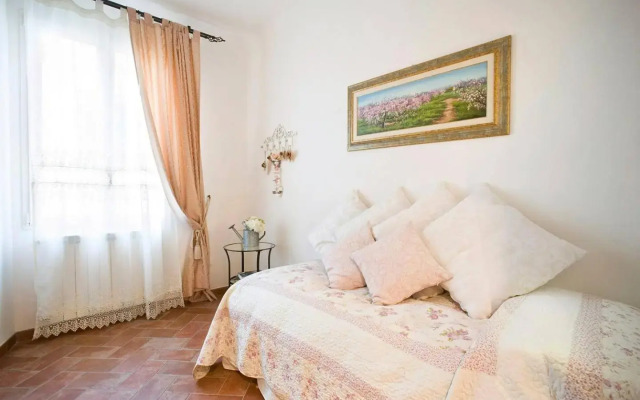 Ellen's cozy apartment