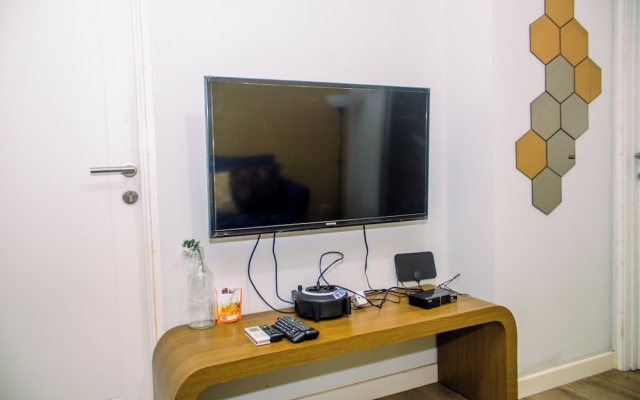 Cozy And Comfort 1Br With Walk In Closet At Pakubuwono Terrace Apartment – Guest Rooms – Jakarta