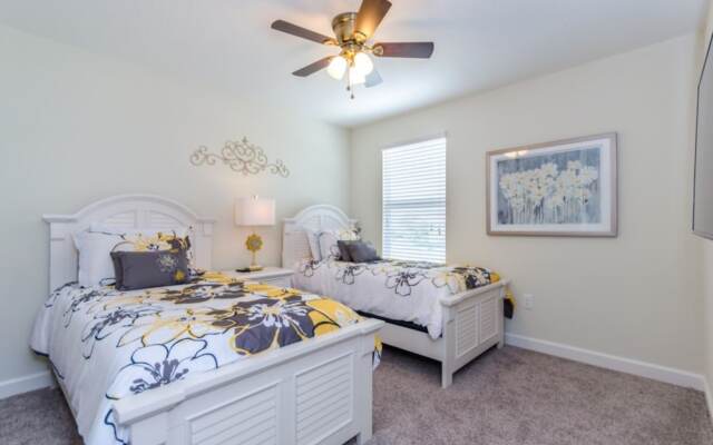 6 Bedroom 5 Bathroom