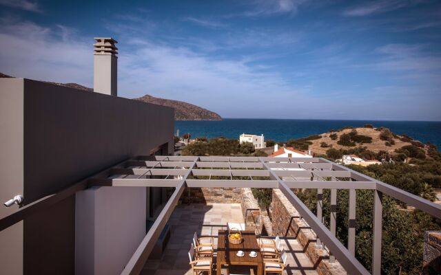 Hermione 3-bedroom Villa in Agios Nikolaos