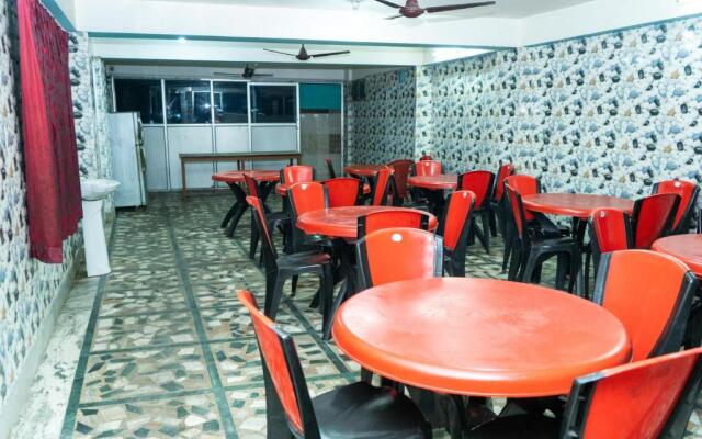 OYO 16064 Hotel Tirupati