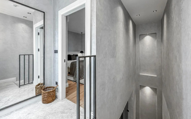 Ena Boutique Hotel & Residences