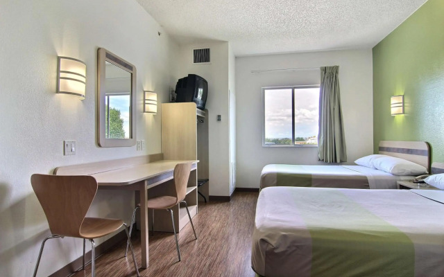 Motel 6 Albuquerque, NM - North