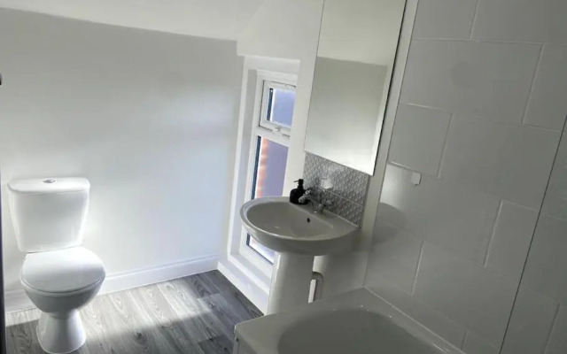 Large Boutique Self Catering Southsea Holiday Flat