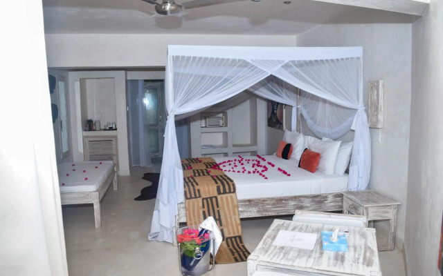 The Villa Luxury Suites Hotel
