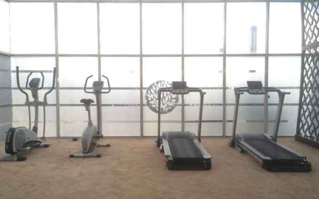 Homey 1BR The Oasis Cikarang By Travelio