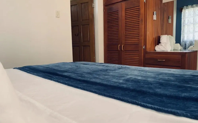 Sunrise Getaway Apartments