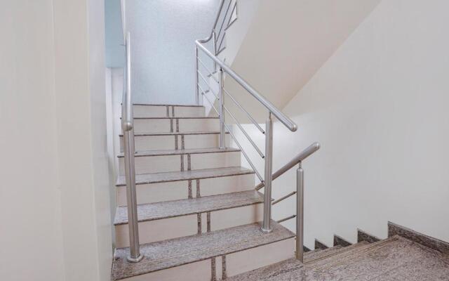 Fabhotel Gandharva Residency