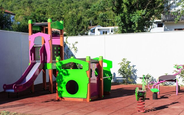 Avanti Hotel & Spa