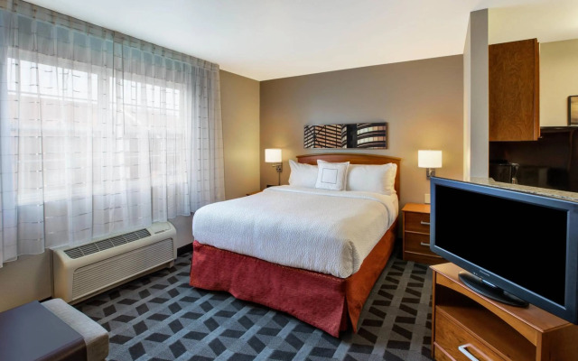 Towneplace Suites By Marriott Detroit Livonia