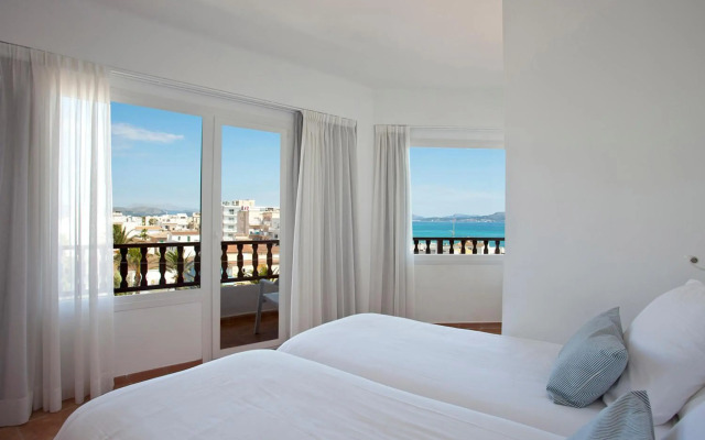 Galaxia Boutique Hotel