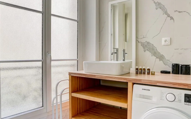 Secret Maillot Charming 1 Bed Apt in Paris