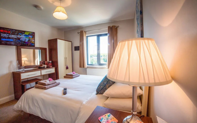 Taim Lodge
