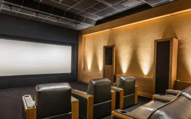 Orange & Green Apartment - HP Sur