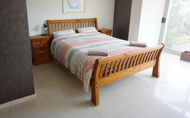 Studio 3 - ground floor Fremantle apartment